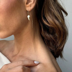 Teagan Threaded Pearl Earrings - Gold/Pearl