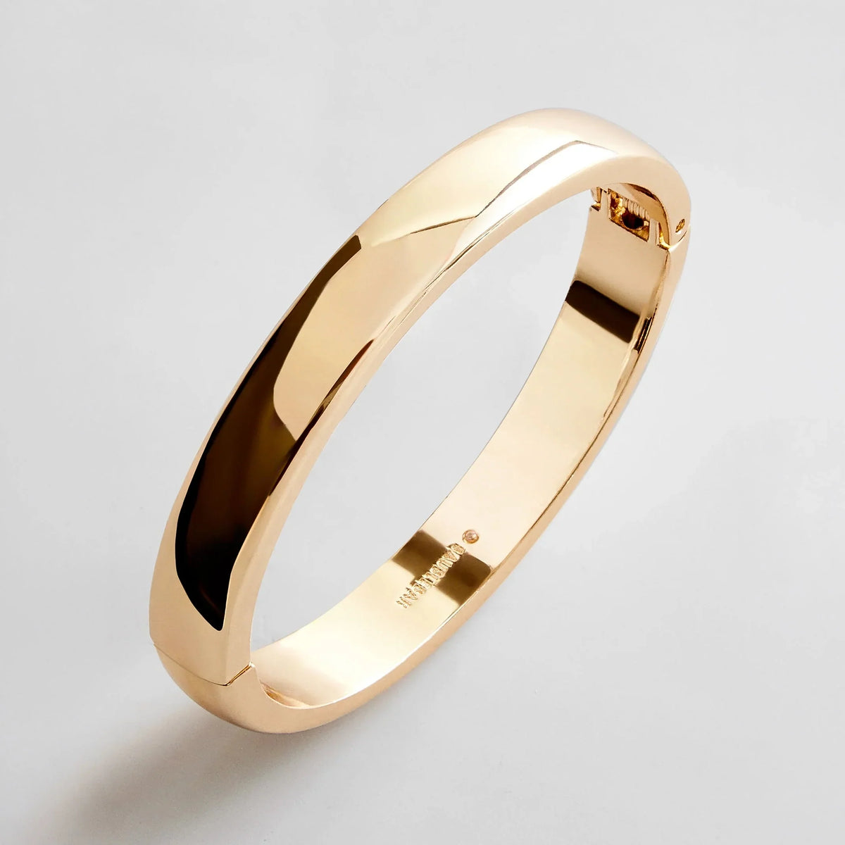 Nadia Classic Thick Hinge Bangle - Classic Thick Gold